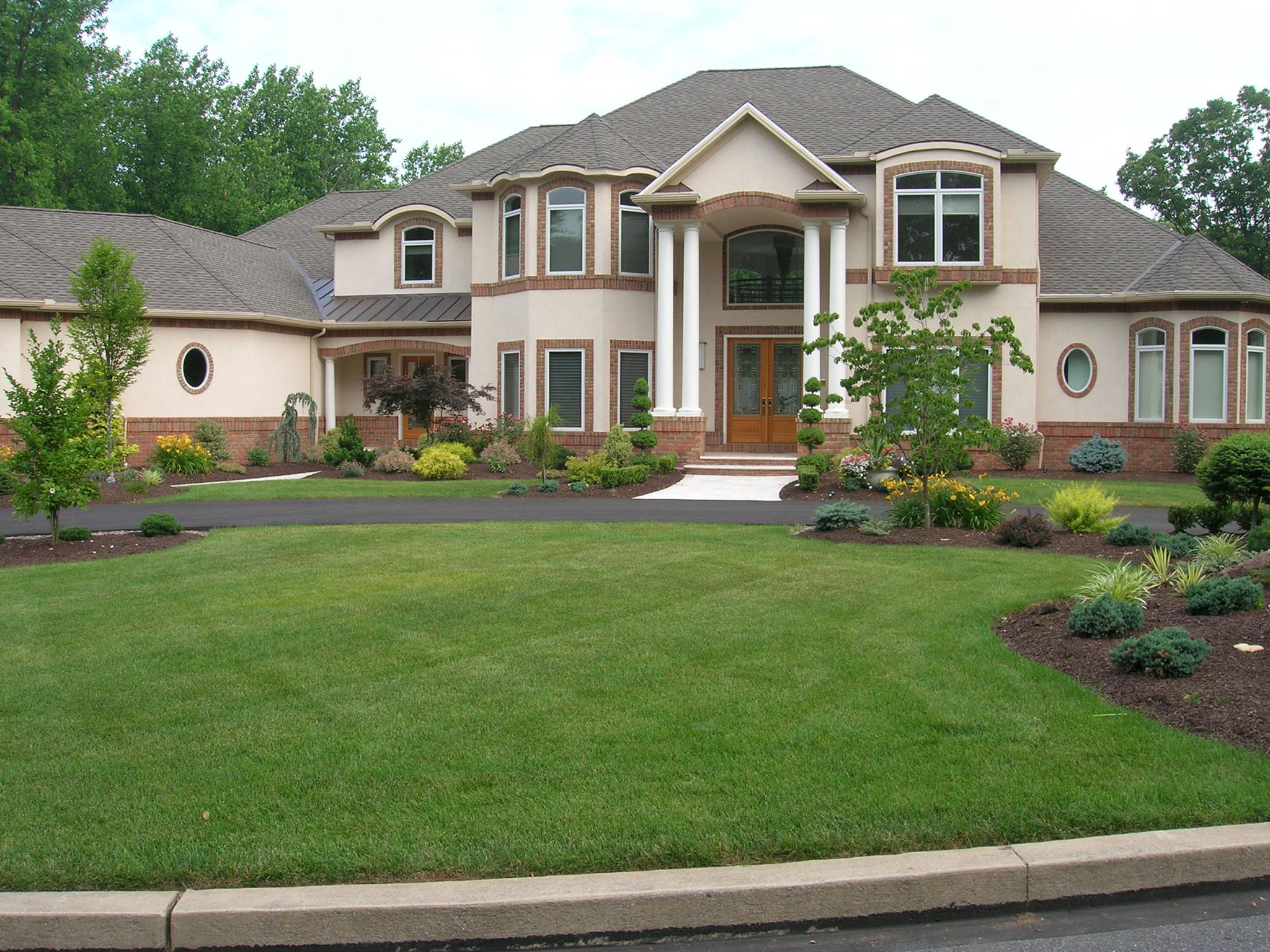 Lawn and Landscaping Services